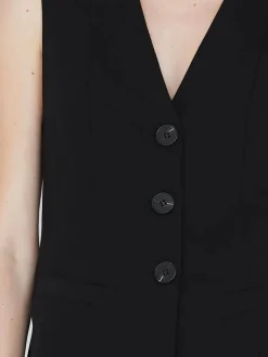 Mana Vest - Black